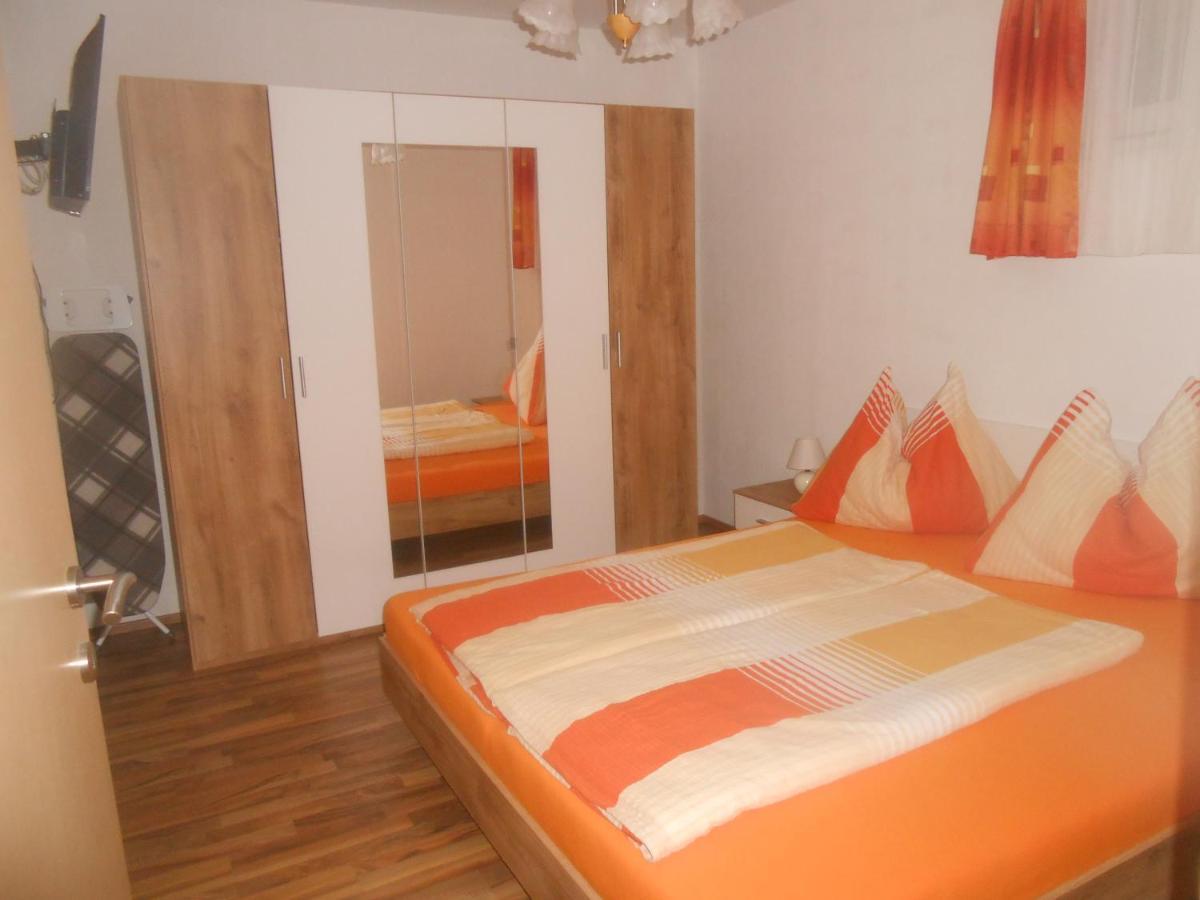 Ferienwohnung Michaela ฟลาทอาค ภายนอก รูปภาพ